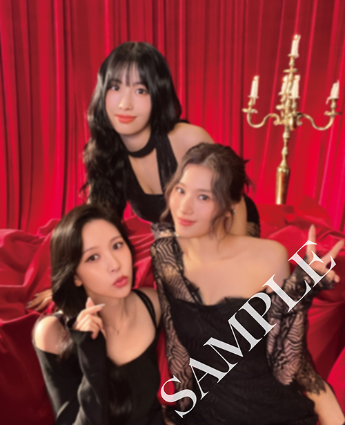 MISAMO JAPAN 1st MINI ALBUM Masterpiece